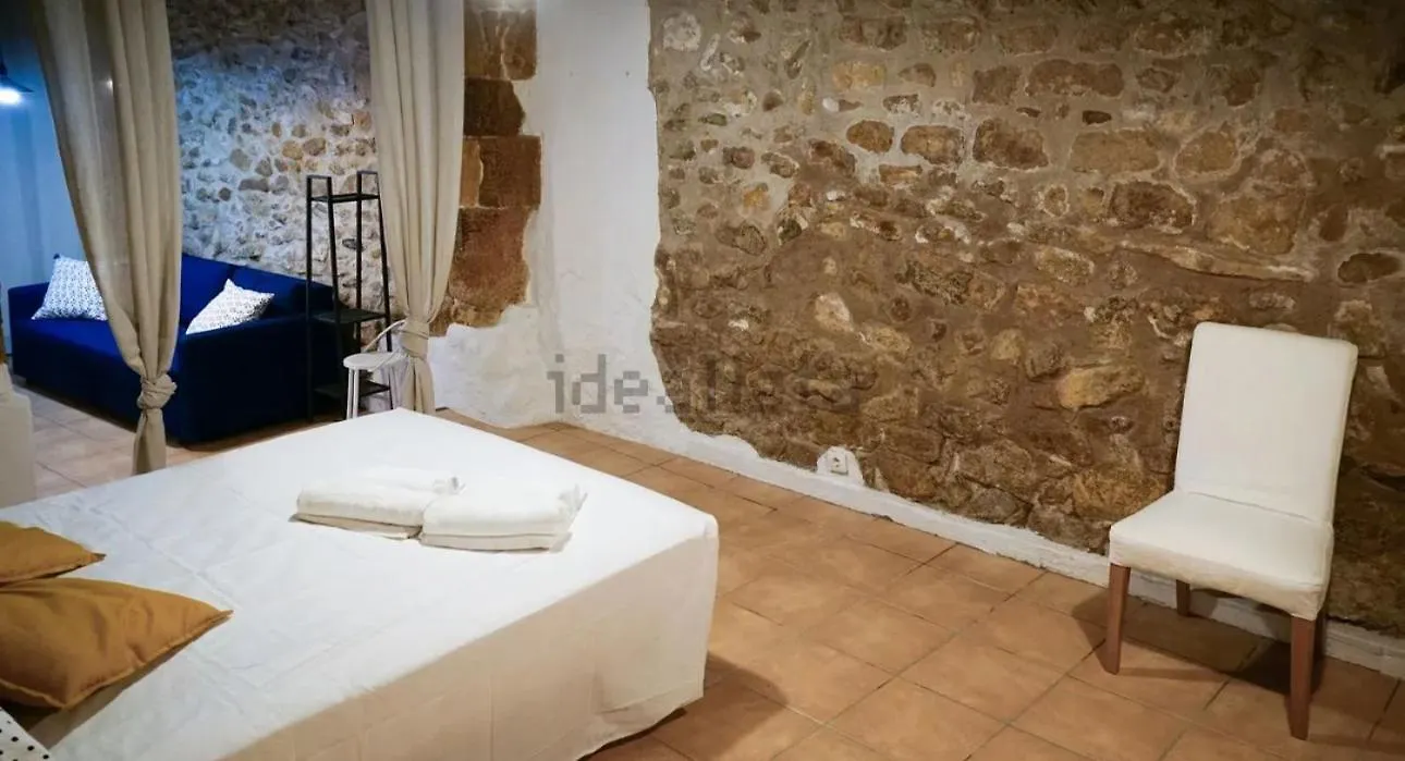 Kubala Apartament Casc Antic Таррагона